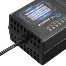 2X 60V 20AH Elektrofahrzeug-Ladegerät mit 7 Lichtleistungsanzeige Stromleckschutz Blei-Säure-Ladegerät