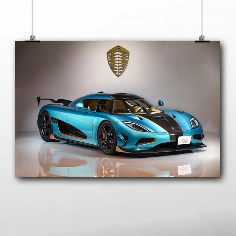 (as the picture, 50*70cm No Frame) Koenigsegg Agera Super Car Decorative Printed Wall Art Pictures Posters Canvas Paintings For Living Room Decorations Home Decor No Frame