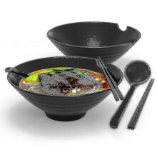 6-piece Ramen Bowl Set with 1000 Ml Filling Quantity - Traditional Japanese Crockery Set with Chopsticks And Spoon In Black High Quality
