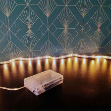 LED Strip - Unspecified - 1 meter - Bright white light - Powered by 3 AA batteries - Indoor use