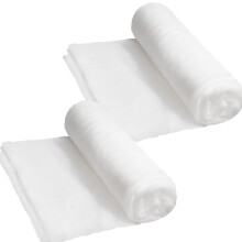 JOYIN Kerstsneeuwdekenrol (15In x 10Ft) 2 stuks voor kerstdecoratie Dorpsdisplays onder de kerstboom - Dikke witte zachte nepsneeuwhoes voor vaka