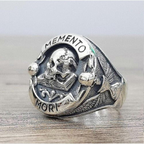 (10) Memento Mori Skull Sterling Silver Ring 1