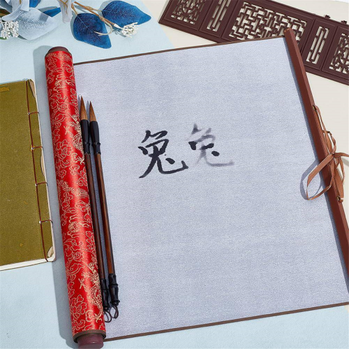 4Pcs No Ink Chinese Calligraphy Practice Set Reusable Water Writing Magic Cloth Scrolls Brushes 2