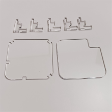 Voor standaardaccessoires is het heldere acryl bureau geschikt voor de Mini/Pro Mount Cooling Pad