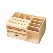 Houten opbergkist met meerdere compartimenten, geschikt voor mobiele telefoons, bureau-artikelen en sorteergereedschappen.
