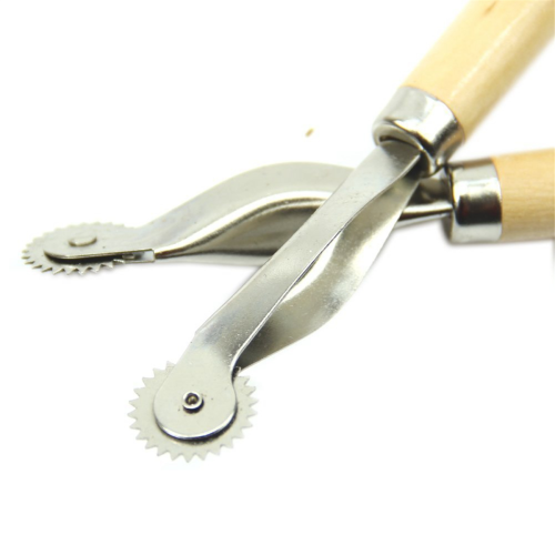 1pc Wood Handle Overneedle Wheel needle Spacing Perforating Tool 2