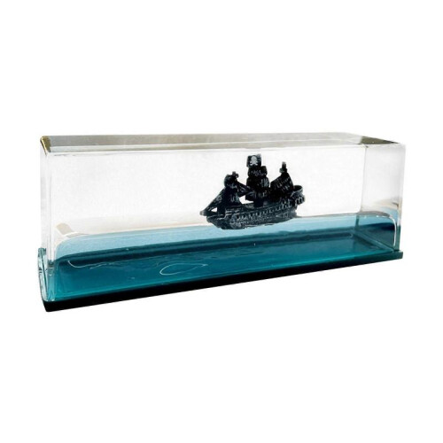 Cruise Ship That Never Sinks Decoration for Car Unsinkable Ship Floating Model