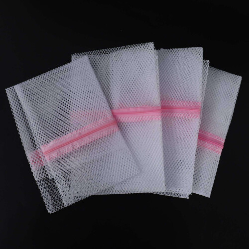 Set of 4 Coarse Mesh Laundry Bag with Zip Closure 1