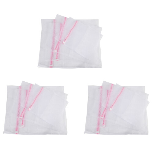 Set of 4 Coarse Mesh Laundry Bag with Zip Closure