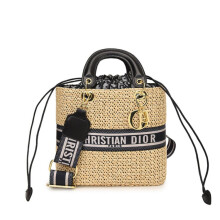 One-shoulder straw crossbody versatile handbag