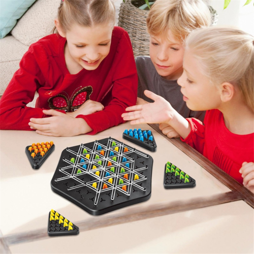 Kettingdriehoekspel, kettingschaakbordpuzzelspel 1