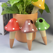 Terracotta watergeefspiesen met paddenstoel, 4 stuks zelfprikkende spijlen, plantenbollen voor binnen en buiten, irrigatie