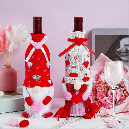 2 PCS Cute Red Bottle Covers for Valentine's Day Celebration 1