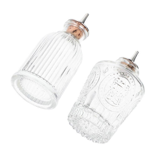 Sturdy Bitters Dasher Bottle, Designed for Convenient Cocktail Preparation 2
