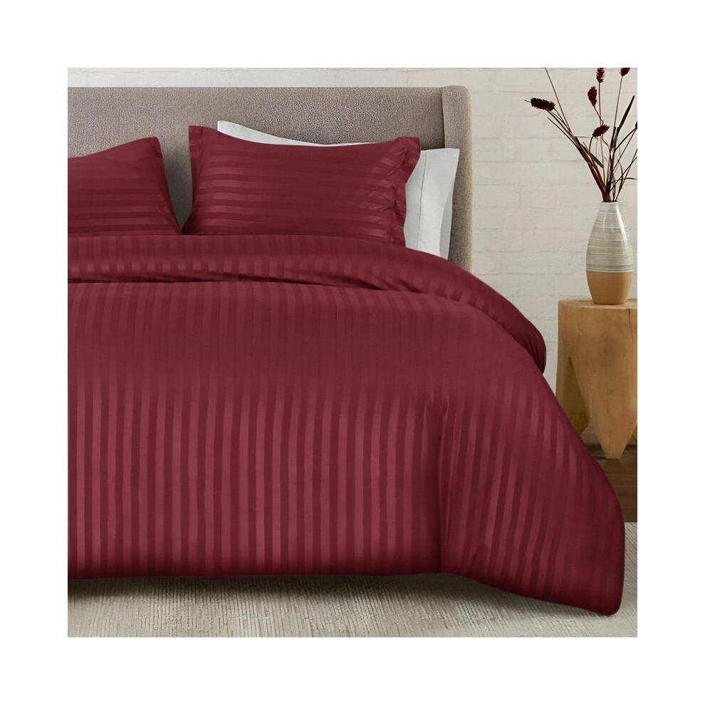 (Burgundy, Single) Luxurious Hotel Quality Affordable Bedding with Satin Stripes, Includes Duvet Cover and Pillowcases strip design-image-OPC-PJBCW9J-NEW