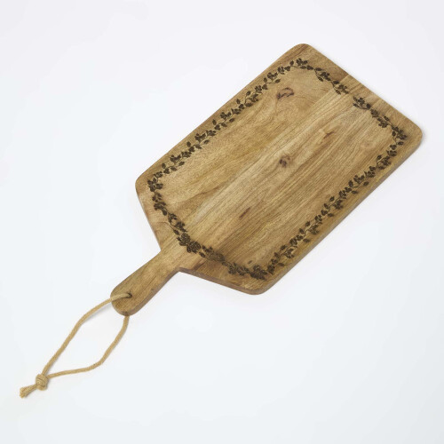 Homescapes Etched Christmas Holly Mango Wood Chopping Board 1