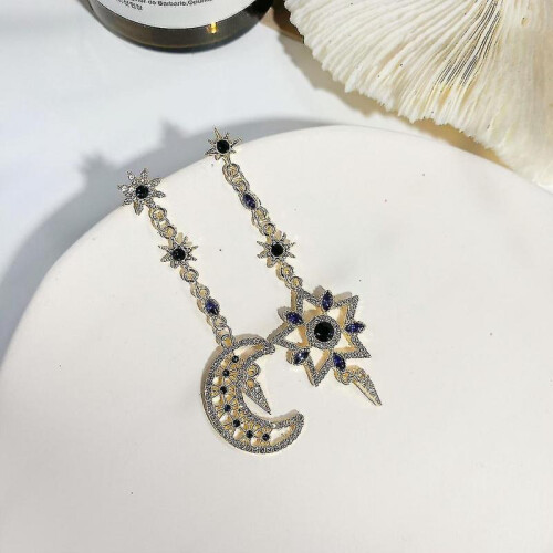 1 Pair Vintage Crystal Moon Star Pendant Earrings Blue Gemstone Long Dangle 1