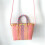 Gewebte Tasche klein hellrosa quadratisch Kunststoff-Streifen 5