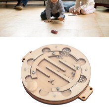 Gioco per bambini: piastra con palline che rotolano in legno di tiglio, palline d'acciaio