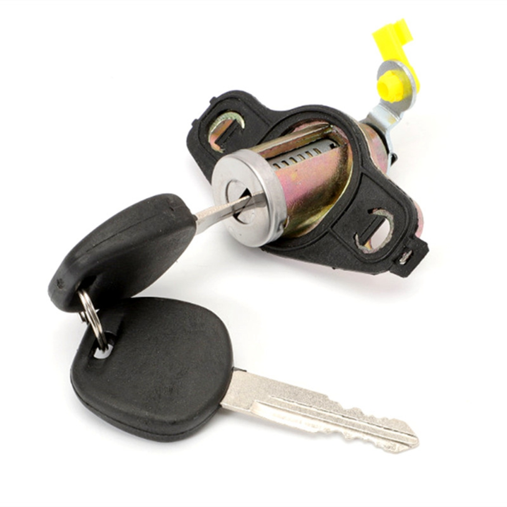 Trunk Lid Lock Cylinder With Keys For Matrix 1.8L L4 2003-2008 Replace 69055-02030 Accessories 4852145447990