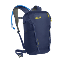 CamelBak Cloud Walker 18 -kosteutuspakkaus, jossa on 2,5 litran Crux Reservoir -vaellussauvakuljetus