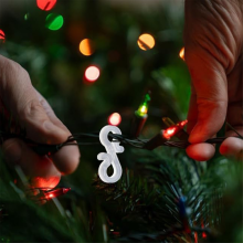 200PCS Plastic Gutter Hooks, S Clips for Christmas Lights, Outdoor Decorations Seasonal Lighting Hooks