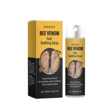 Foot care soothing spray Gently moisturize the foot skin massage the soles of the feet to relieve discomfort