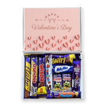 Valentine's Chocolate Gift. Luxury Chocolate Hamper For Him & Her. Chocolates Gift Box For Valentine's Day. Letterbox Gift Containing 10 x Milk Choco