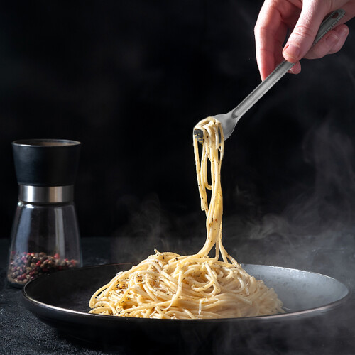Auricolari wireless Bluetooth 5.0 con custodia di ricarica, resistenti al sudore, compatti, neri. 1