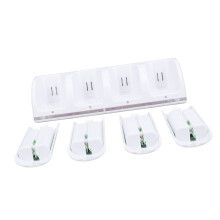 Stazione di ricarica per controller bianca 4x2800mAh