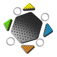 Juego de mesa Triggle - 16x16 cm, triángulo de 14x14 cm