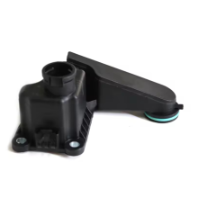Engine Block Breather Valve Coolant Flange for 100 C4
