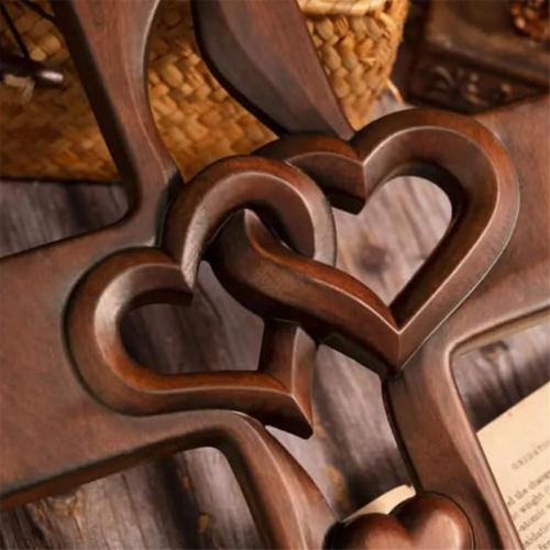 Intertwined Hearts Wooden , Intertwined Hearts Wall Hanging 1
