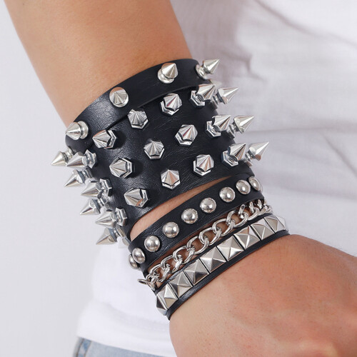 Set da 6 braccialetti neri in PU con borchie, regolabili 2