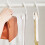 Appendiborsa a forma ad arco, PP bianco, 70 g, Multifunzione 3