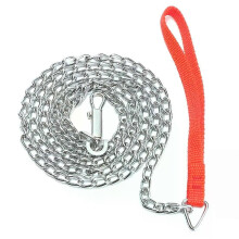 Correa de metal resistente de 16 m para pasear a perros y cachorros con clip y asa roja