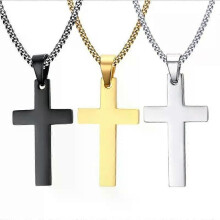 Collana con ciondolo a croce in acciaio inossidabile alla moda per donne e uomini, con catena a maglie,