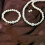 Set di gioielli di perle bianche alla moda, set di collane, orecchini e braccialetti di perle da donna 2