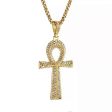 Collana con ciondolo a croce Ankh in acciaio inossidabile color oro con cristalli Swarovski Hip Hop