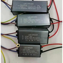 LED-driver 10W 20W 30W 50W AC85-265V waterdichte voeding verlichtingstransformatoren voor buitenschijnwerpers