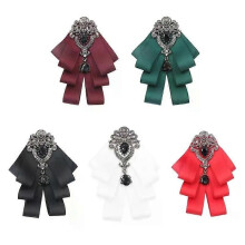 Cravatta a farfalla con nastro di seta da uomo e da donna, colletto jabot, spilla con strass di cristallo