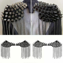 Nieuwe mode 1 paar ketting kwast klinknagel schoudervulling broche punk kwast metalen epaulet voor vrouwen