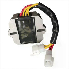Universal Motorcykel spänningsregulator Likriktare för Daytona 675 RM30104 32800-06G02 32800-06G01