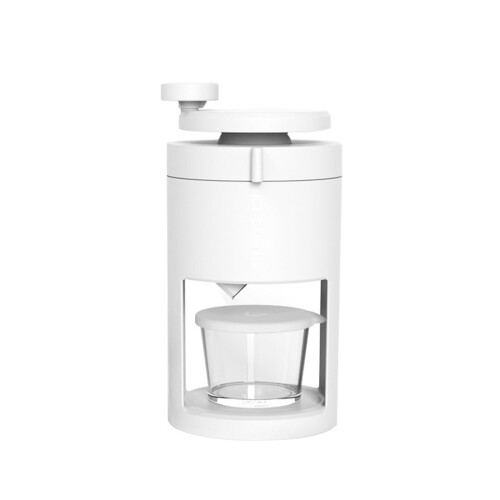 Manual Ice Crusher For Home Use, 200 Ml Capacity, Hand Crank, Kitchen Accessory