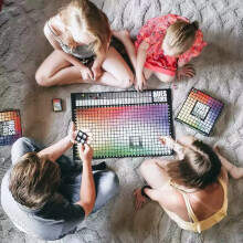 And Hues Cues: Colors Guessing Game - Educational Board Game for Kids, Family & Team Building Gift