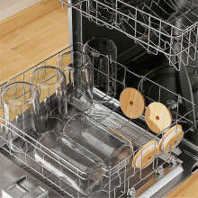 Set di 8 bicchieri a forma di barattolo con coperchio e cannuccia, un regalo elegante per amici e parenti