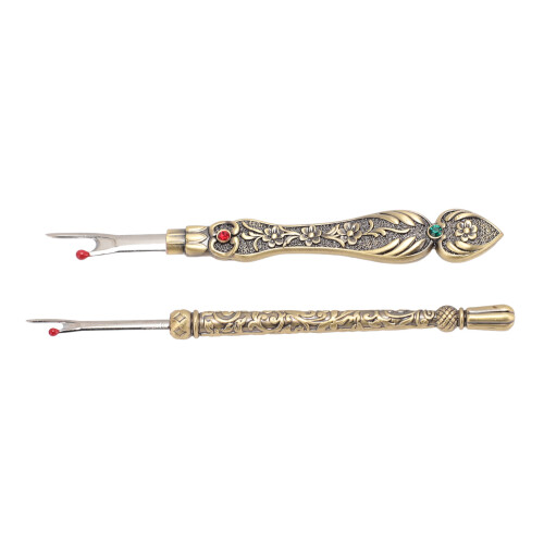 Retro Style 2pcs Stitch Remover for Quick Needlework & Craft Projects