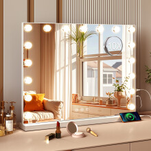 Hollywood Mirror with 17 LED Bulbs USB Port Vanity Mirror Tabletop