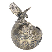 Adler-Aschenbecher mit Deckel, metallisch 10,5 10,5 15,8 cm