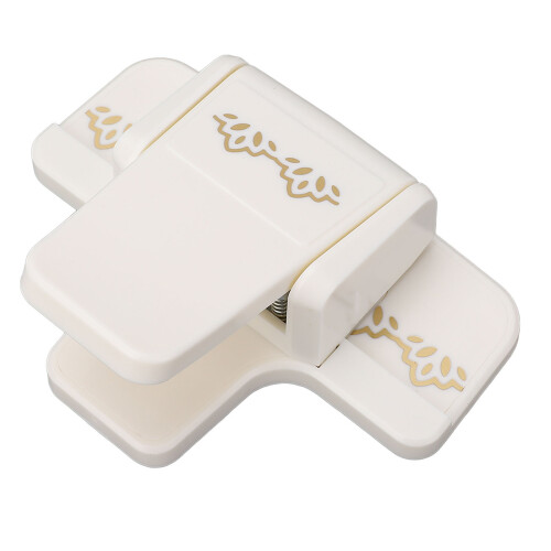 Border Edges Craft Punch Plastic and Metal 1
